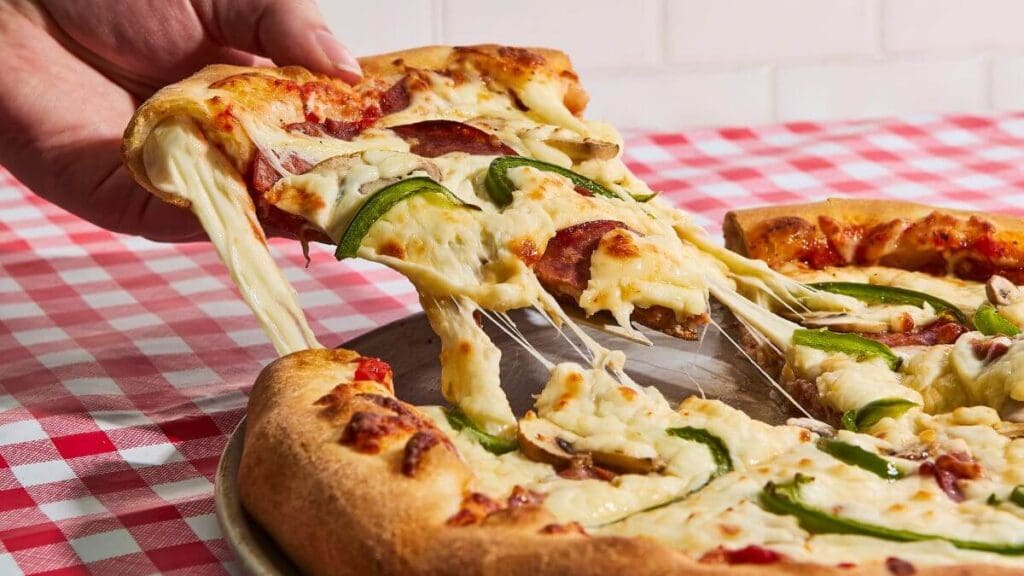 pizza cheesepull