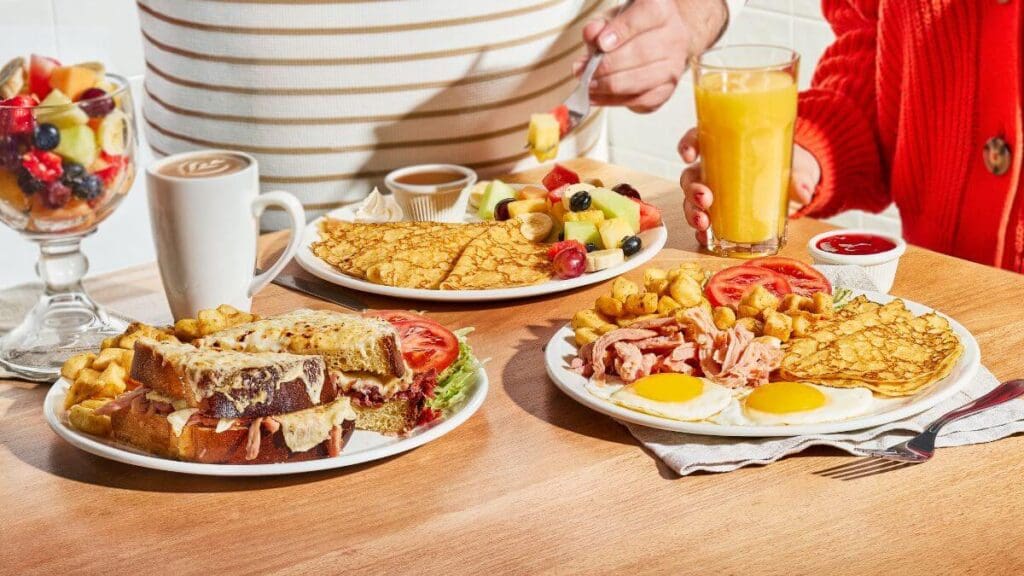 tablée déjeuner toujours mikes