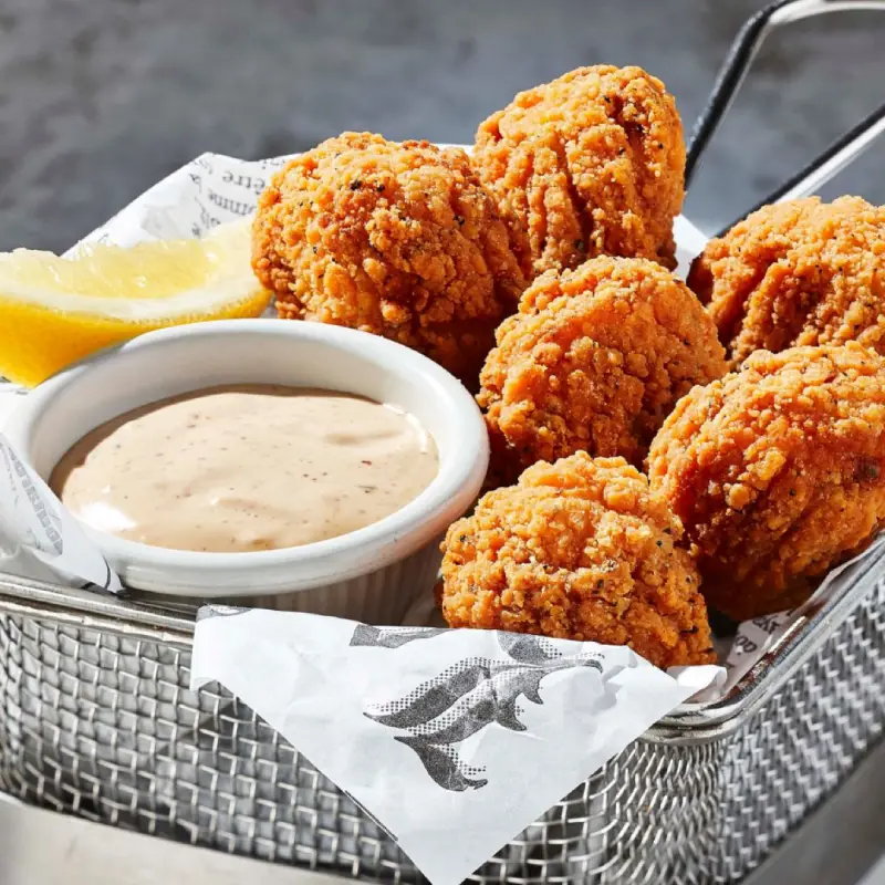 Bouchées de poulet avec natures ou avec sauce Frank’s RedHot®