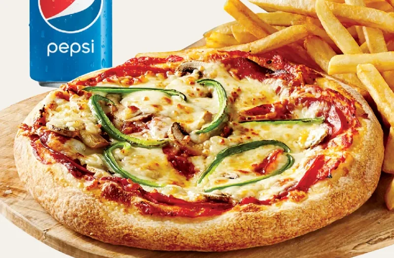 Solo value combo - Pizza, This Solo value combo includes a small 6’’ All-Dressed Pizza, a moderate portion of Spaghetti Bolognese, and a can of