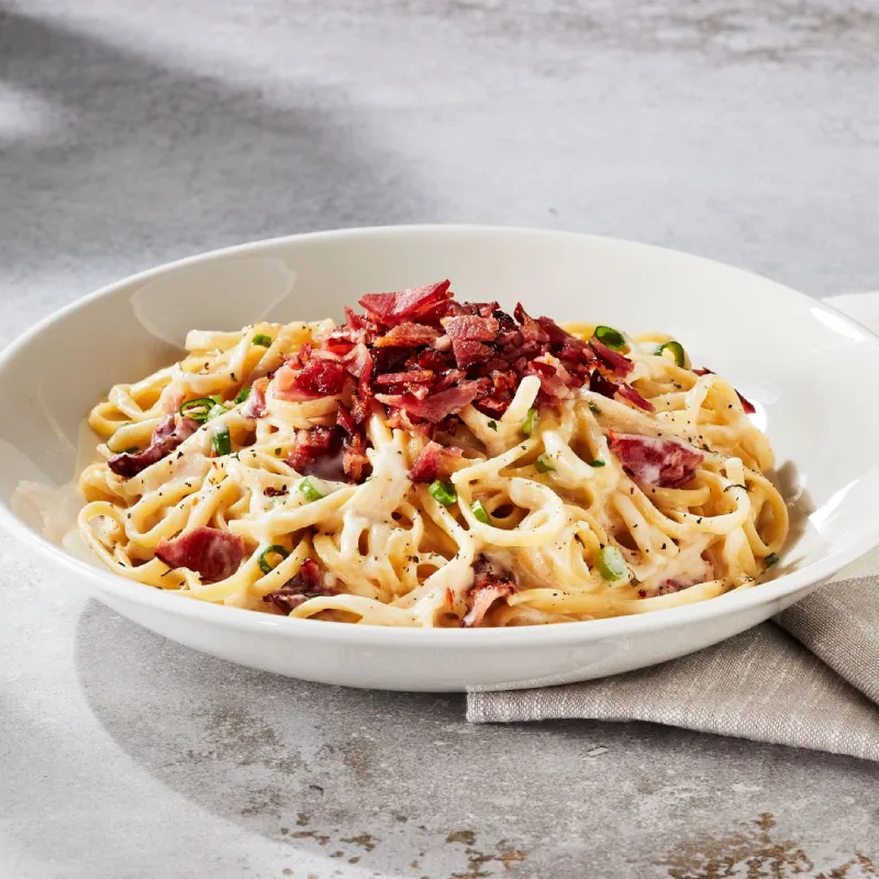 Carbonara linguine, Carbonara sauce, bacon, white wine, and green onions