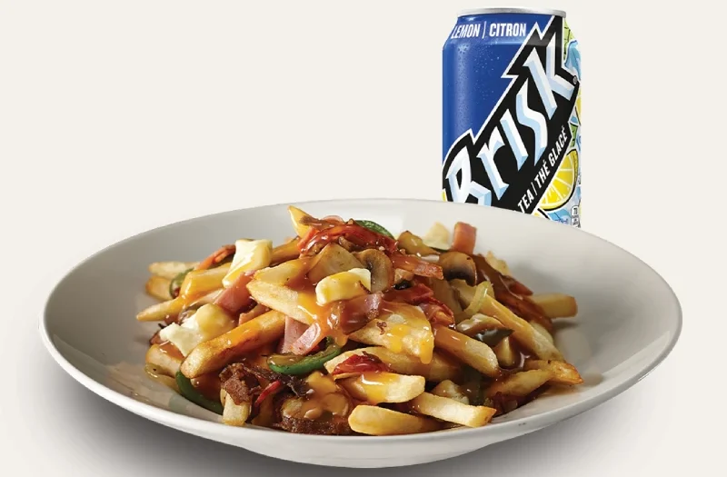 Solo value combo - Superstar poutine, This solo value combo includes a Superstar poutine and a choice of Pepsi® soft drink can (355ml)