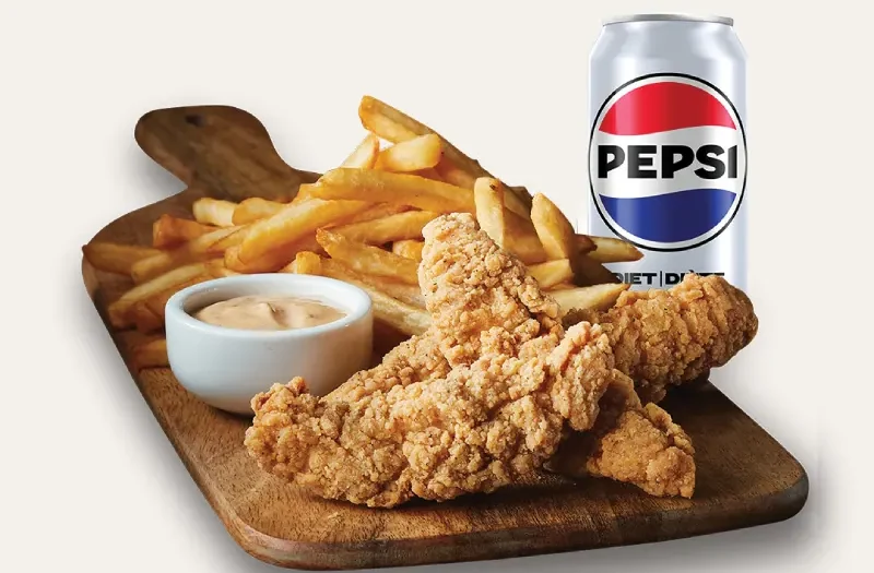 Solo value combo - Crispy chicken fillets, This solo value combo offer includes crispy chicken fillets, fries and a Pepsi® soda can (355 ml)