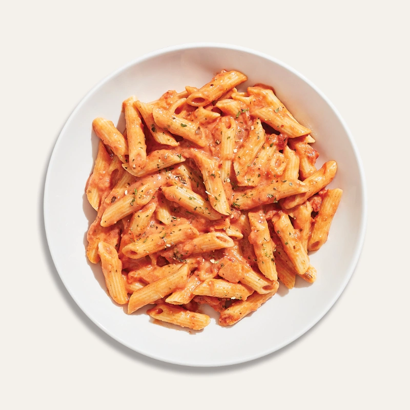 Linguine Alfredo served with our delicious Alfredo sauce